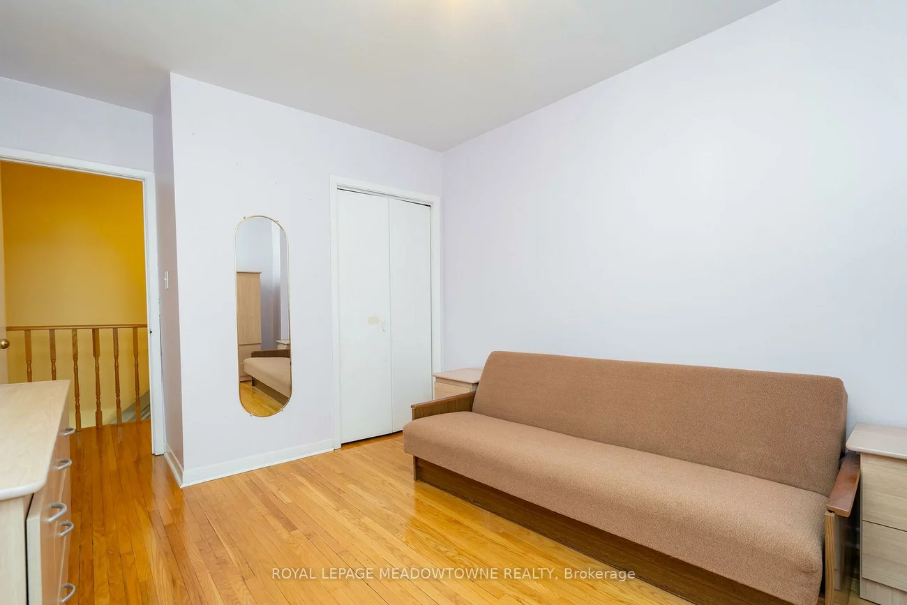 61, Ardglen, Brampton East, Brampton