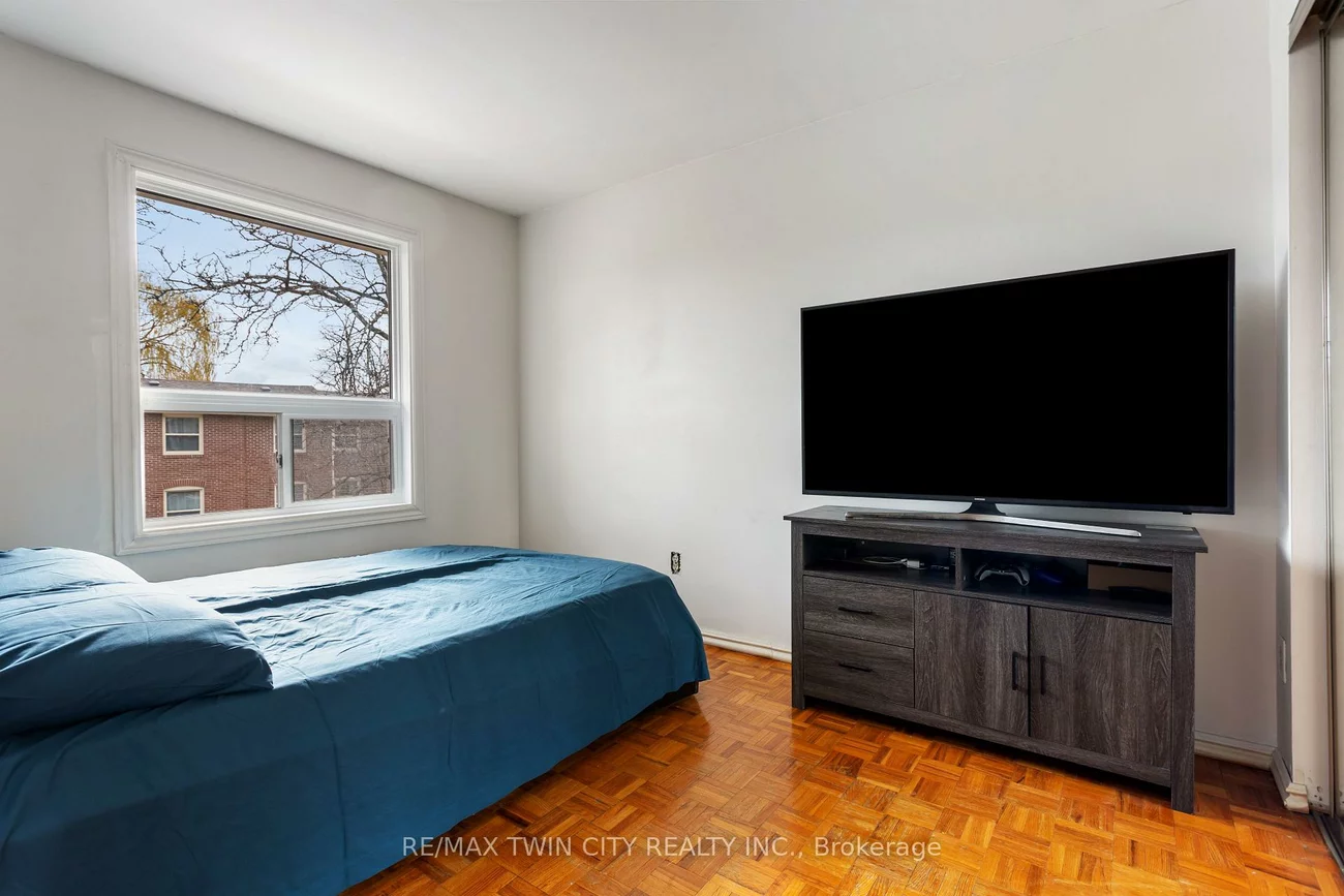 7, Eden Park, Southgate, Brampton