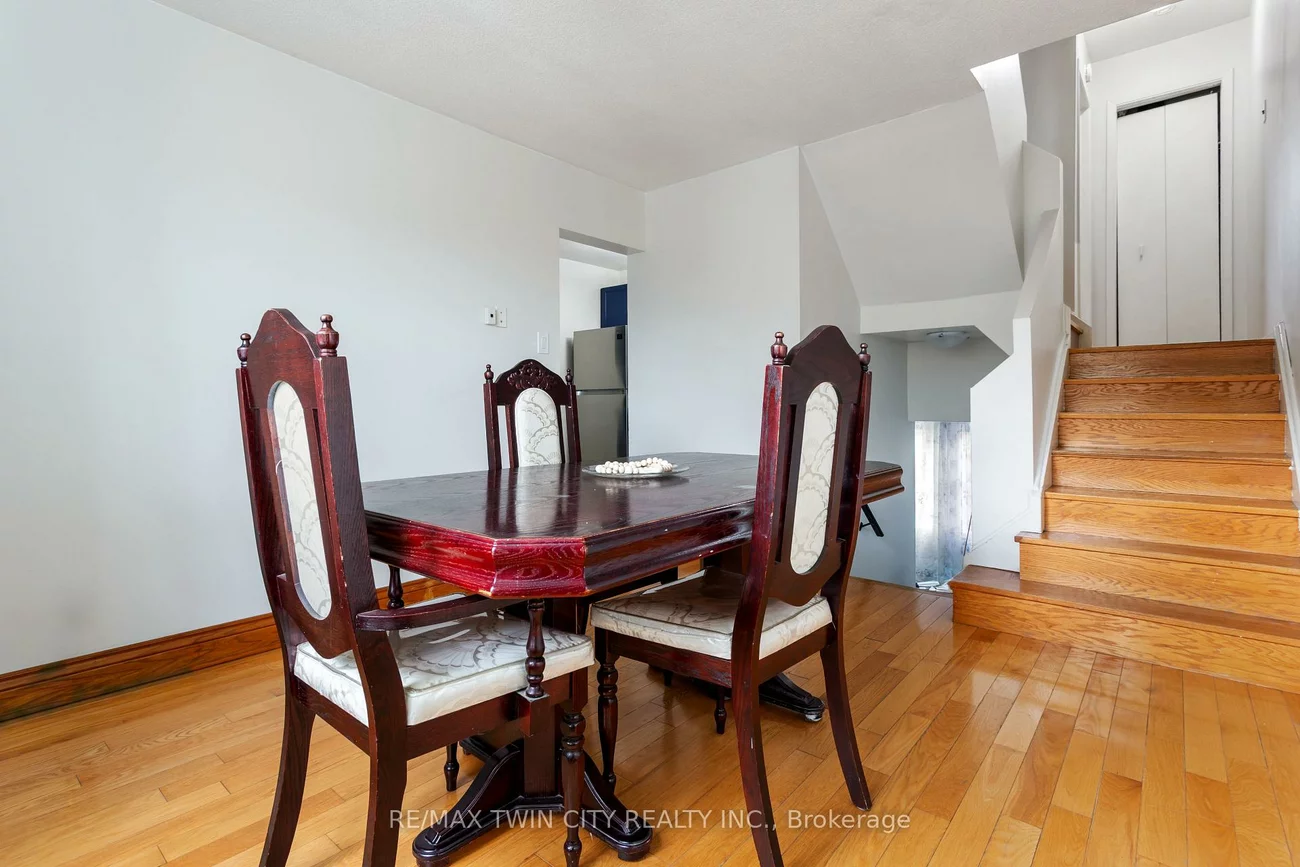 7, Eden Park, Southgate, Brampton