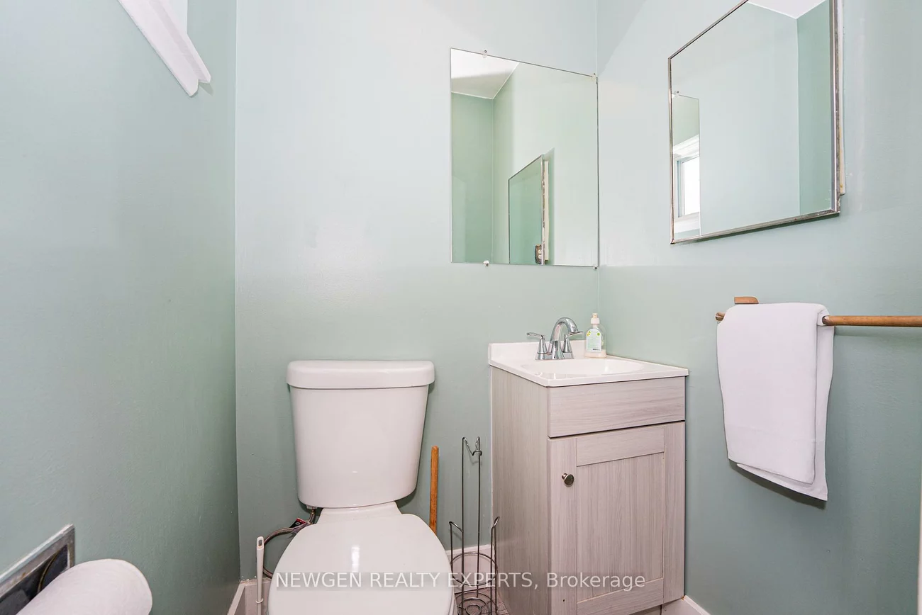 87, Moregate, Central Park, Brampton