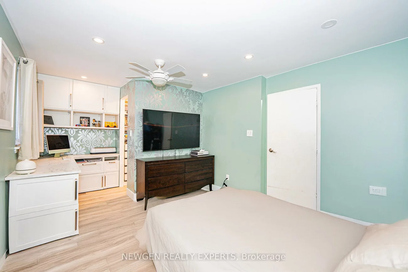 87, Moregate, Central Park, Brampton