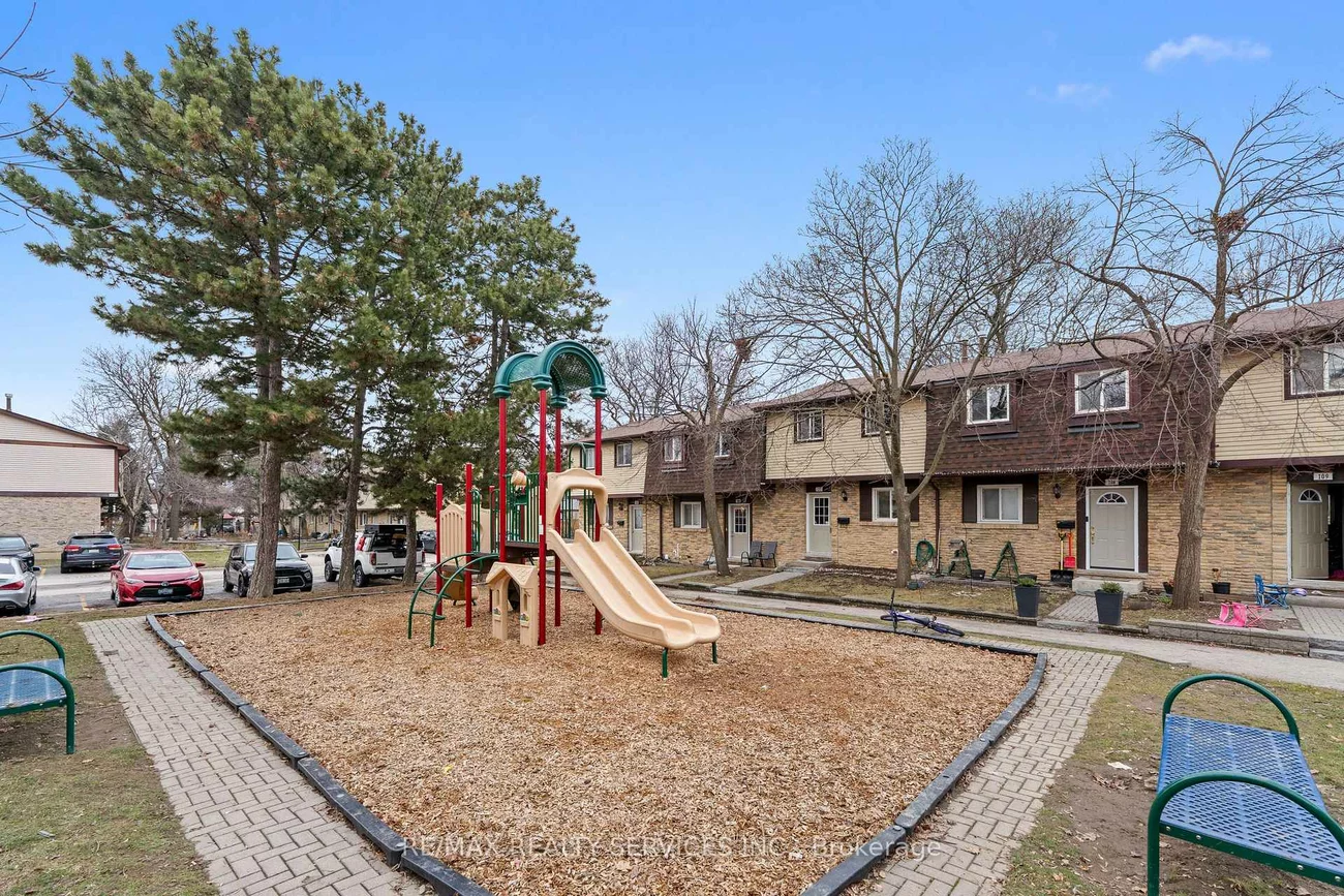 45, Hansen, Madoc, Brampton