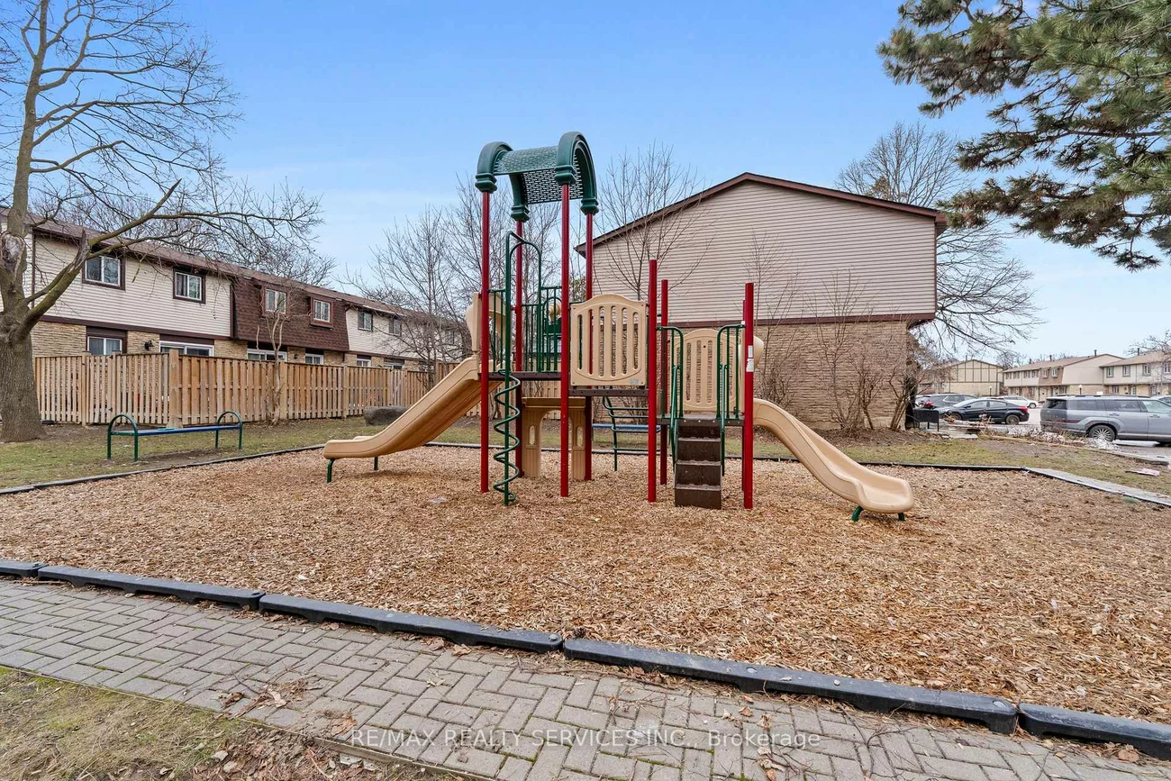 45, Hansen, Madoc, Brampton