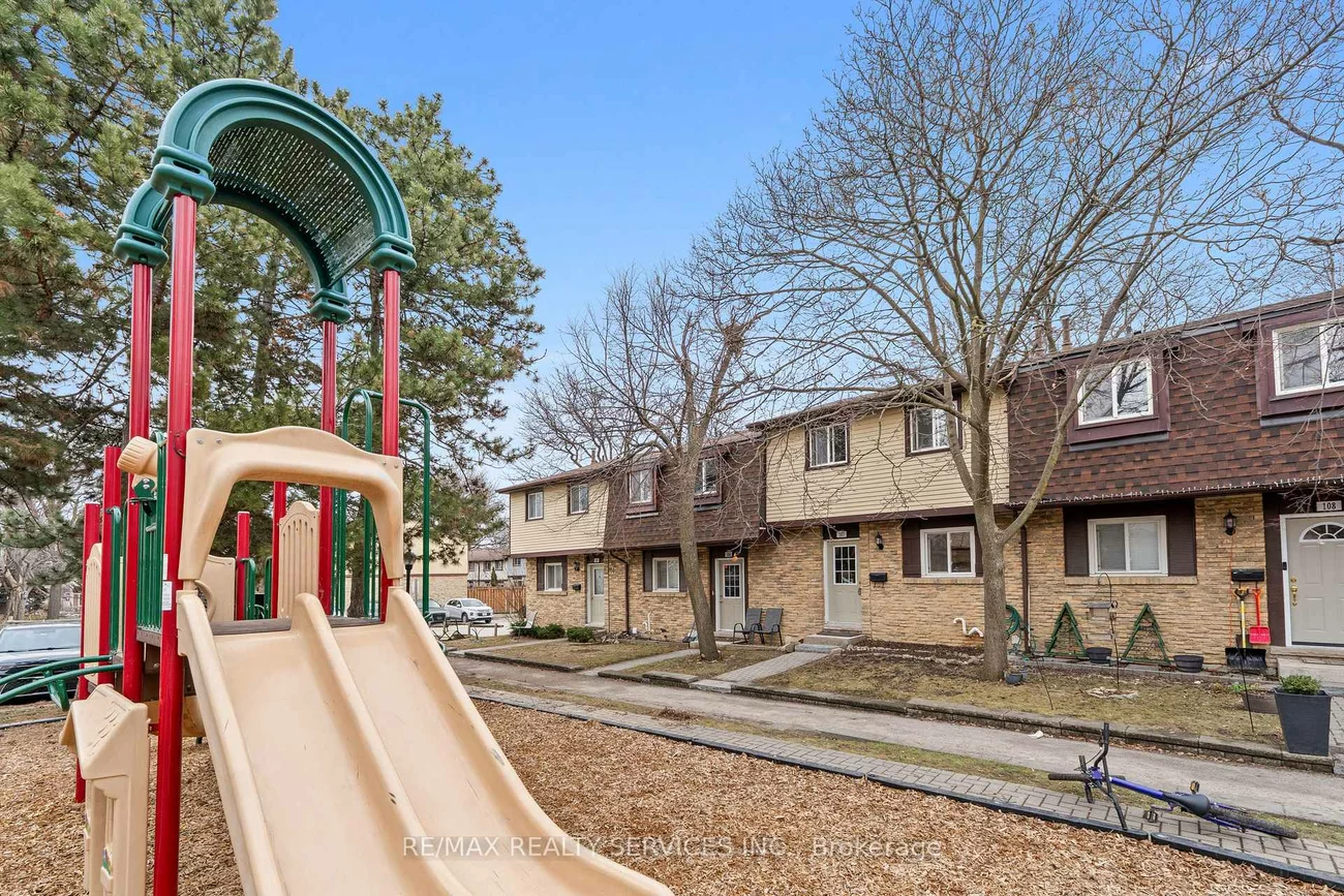 45, Hansen, Madoc, Brampton