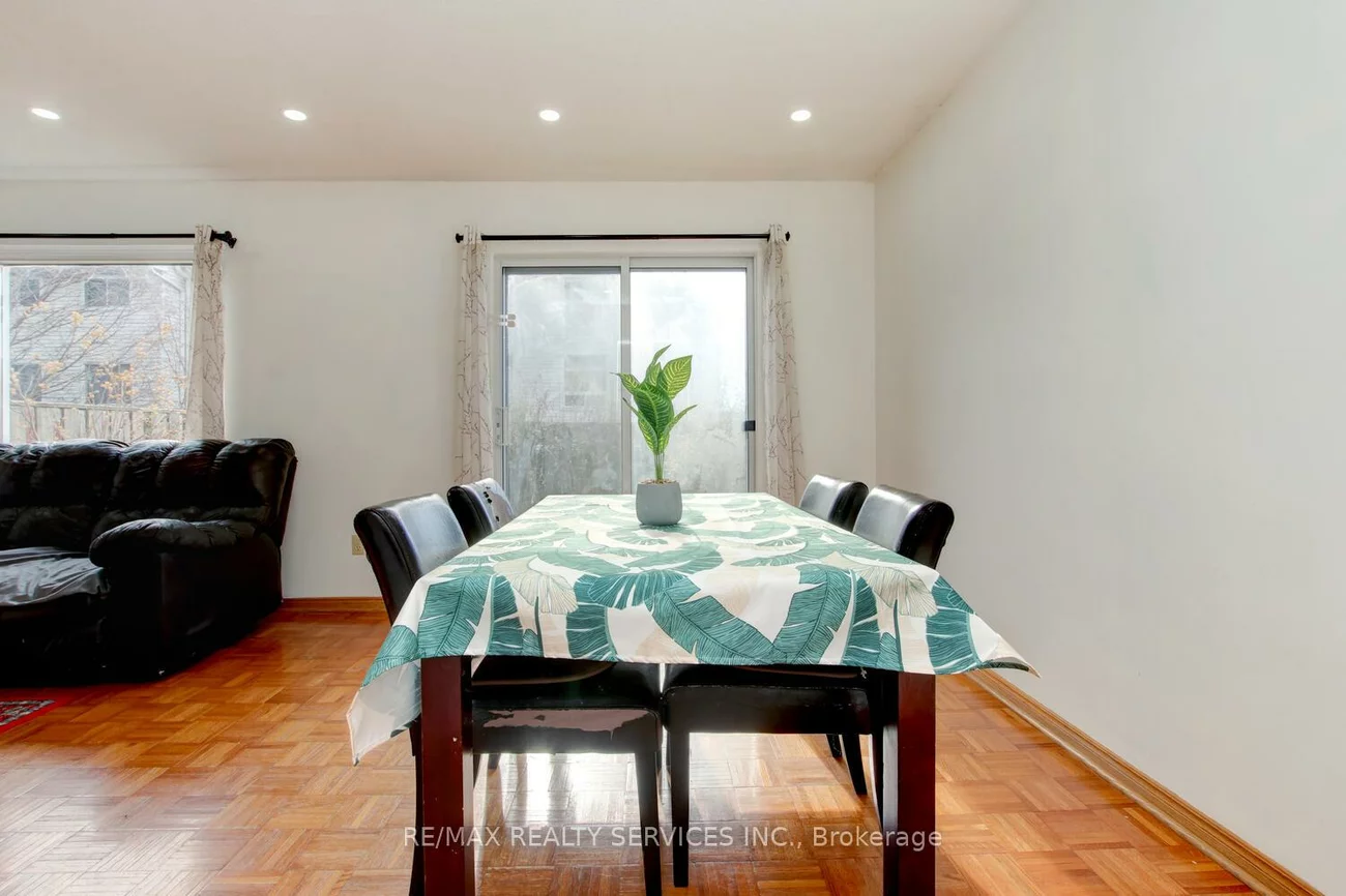 44, Franklin, Bramalea West Industrial, Brampton