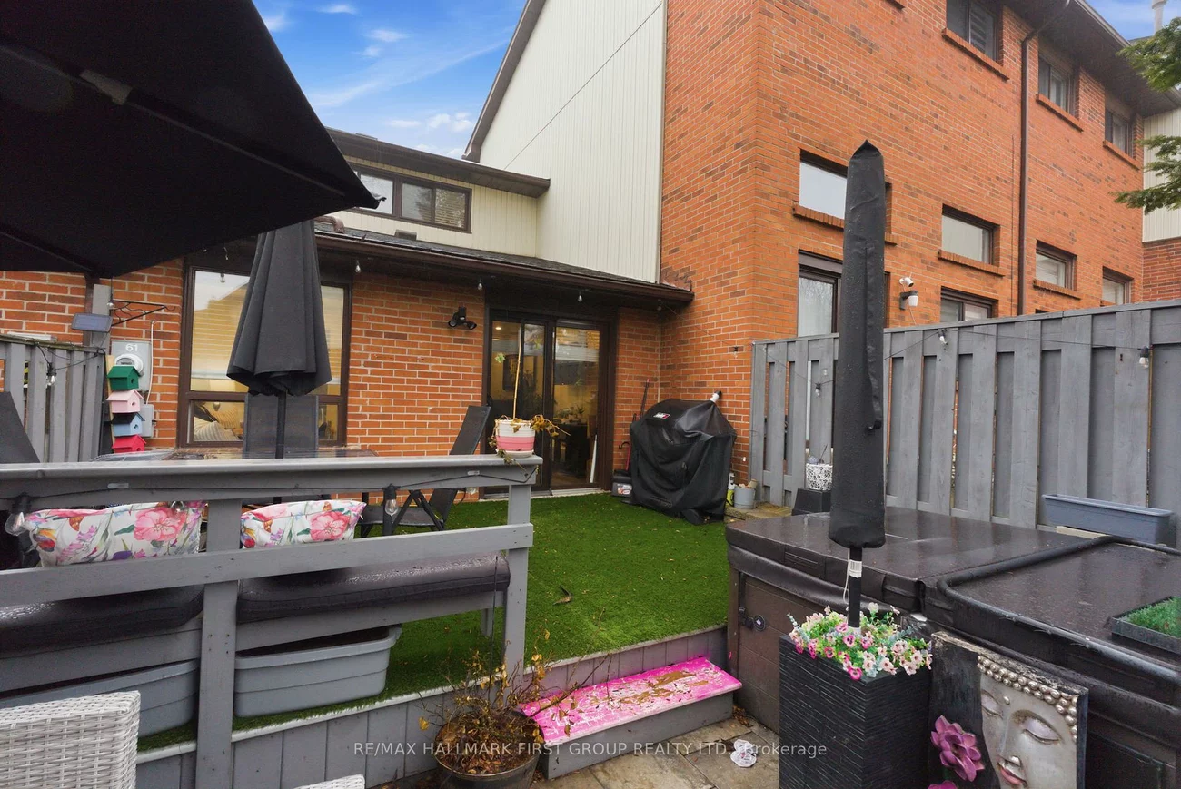 61, Foster, Brampton North, Brampton