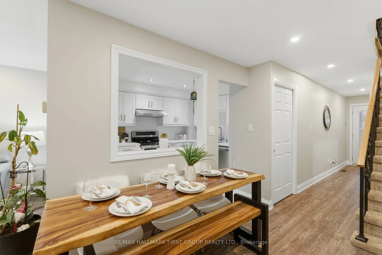 61, Foster, Brampton North, Brampton