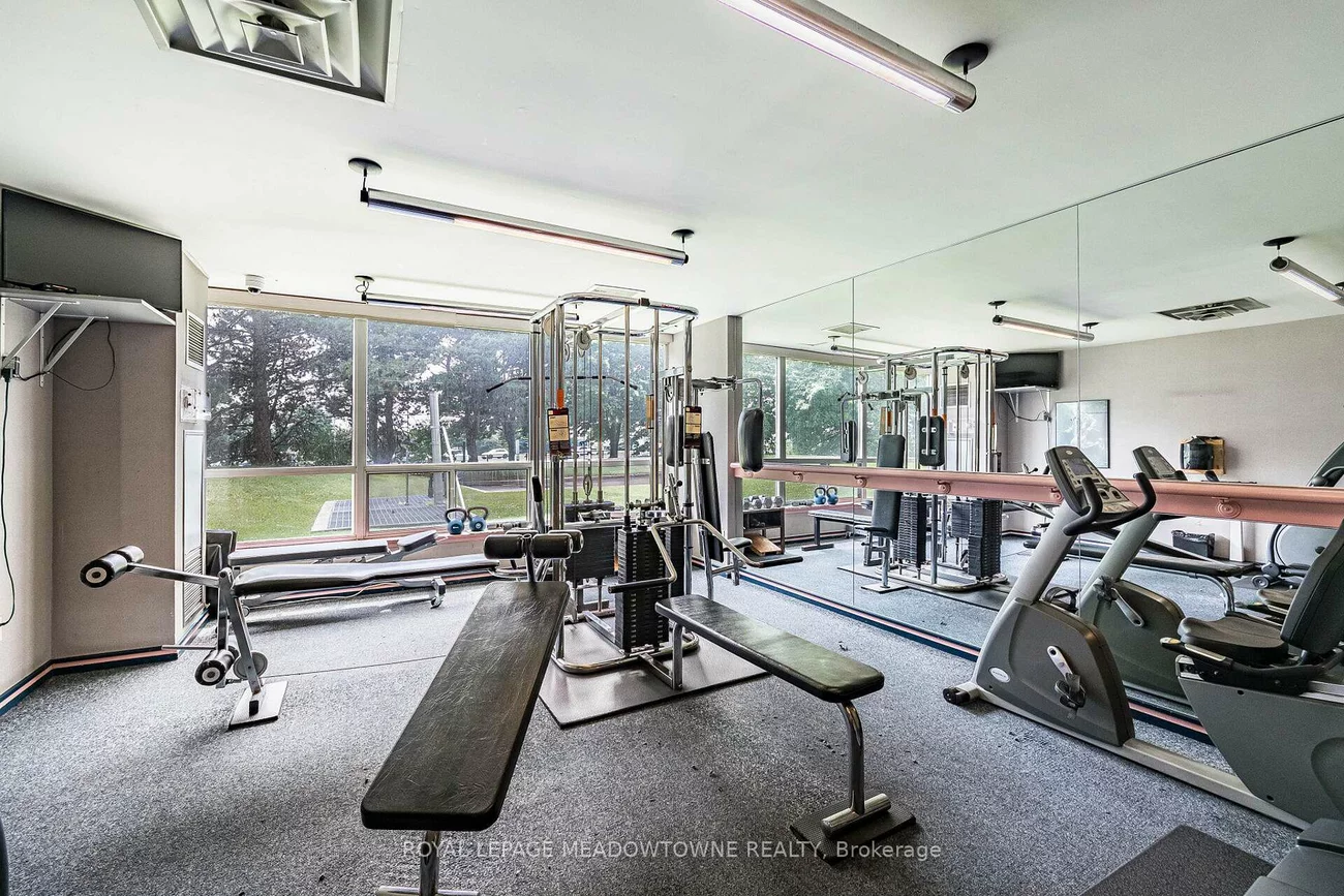 12, Laurelcrest, Queen Street Corridor, Brampton