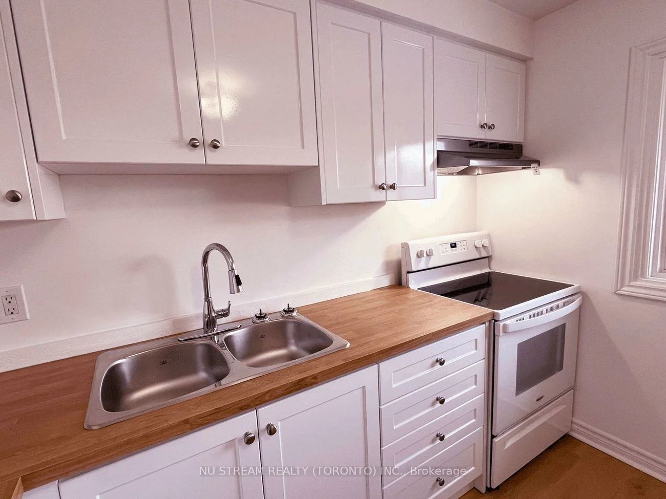 16, Ashton, Central Park, Brampton