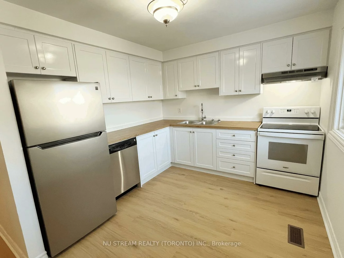 16, Ashton, Central Park, Brampton