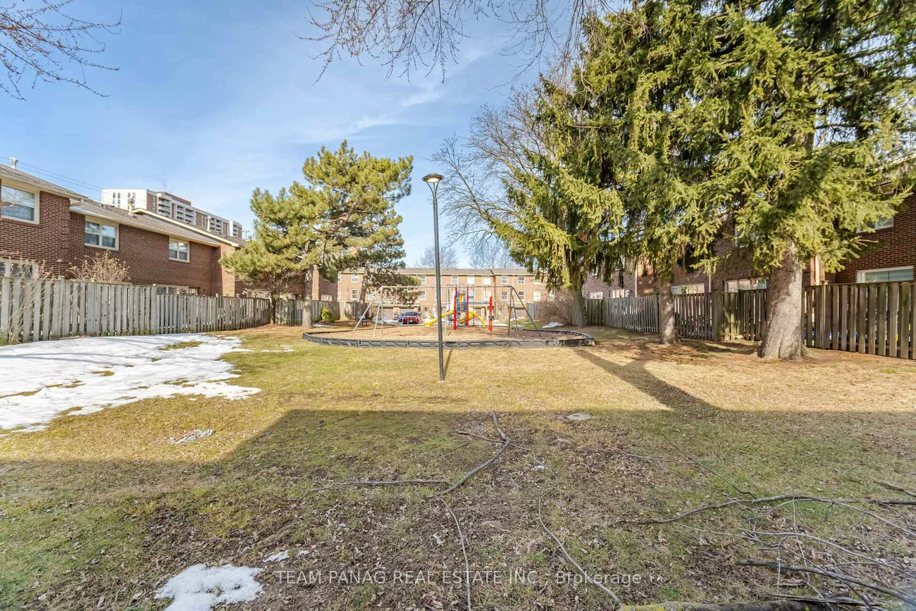 38, Eden, Southgate, Brampton