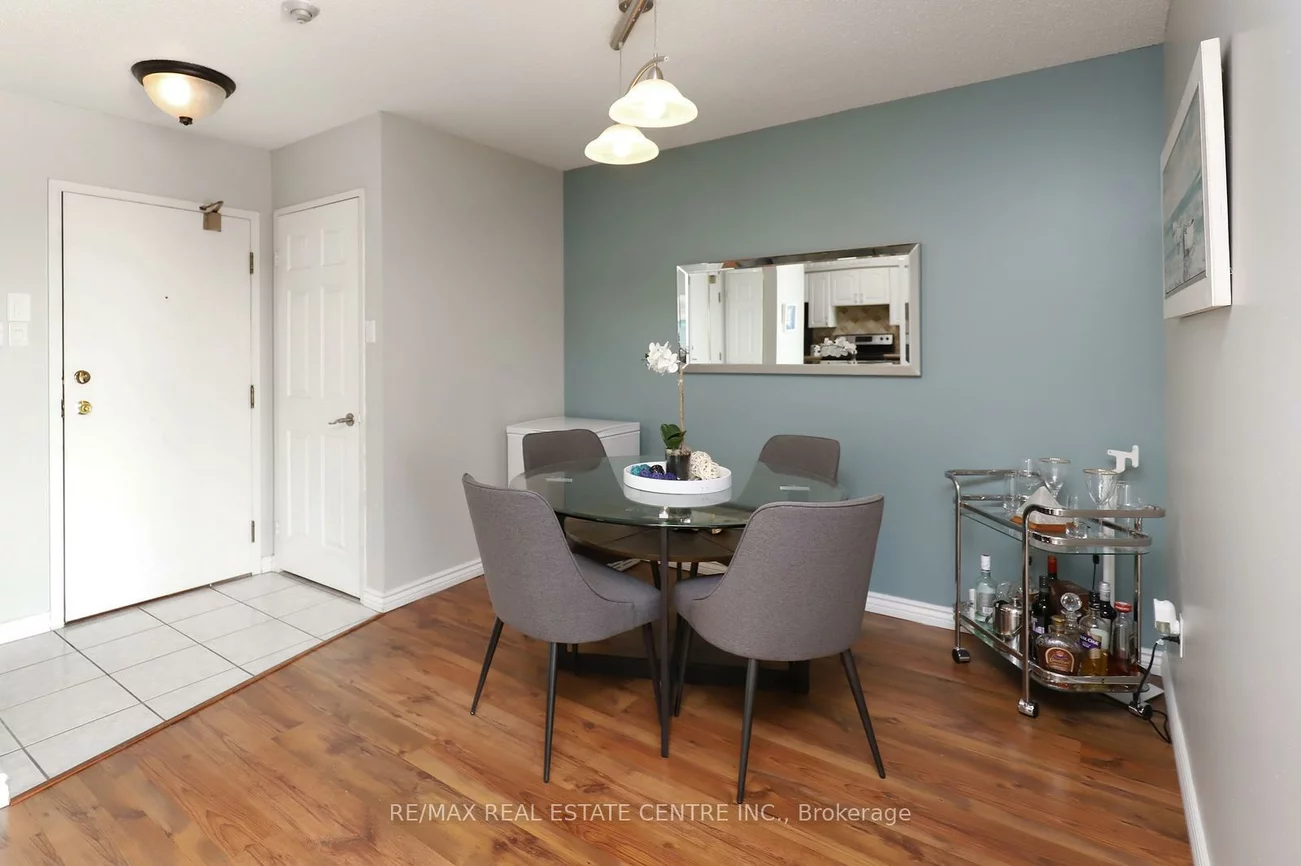 26, Hanover, Queen Street Corridor, Brampton