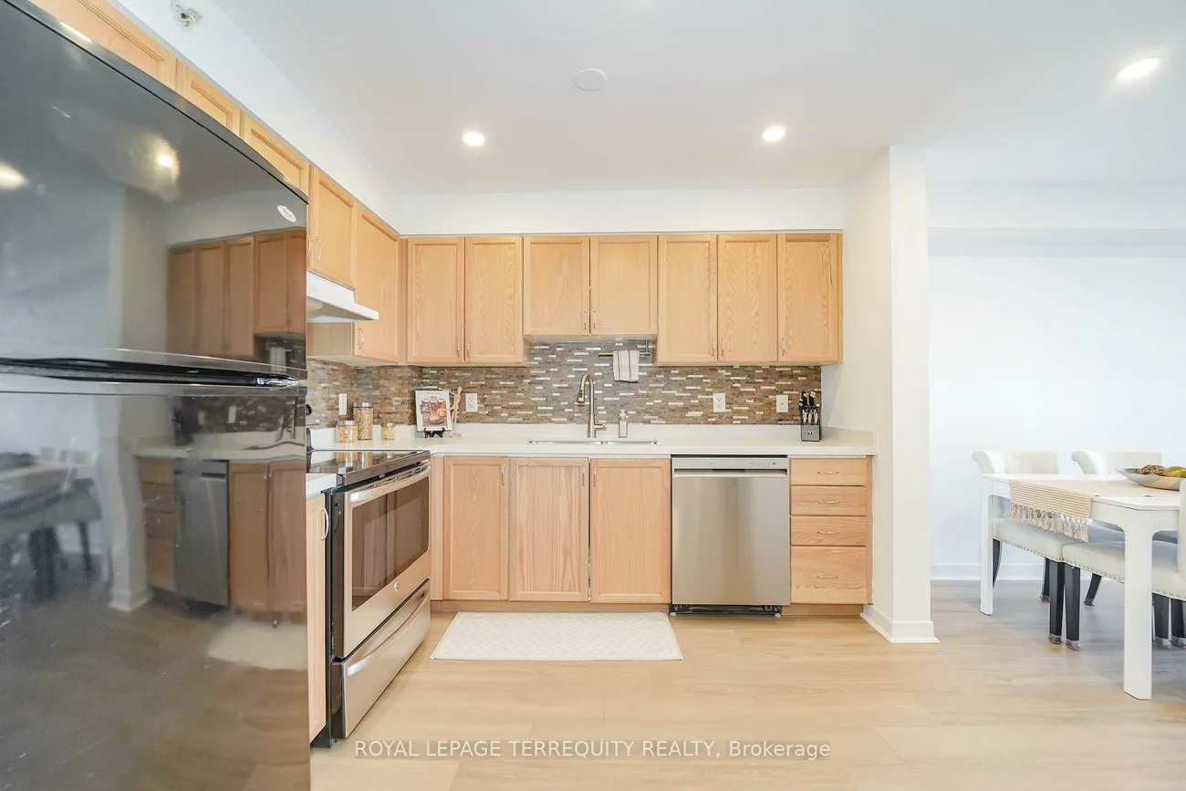 6, Dayspring, Goreway Drive Corridor, Brampton