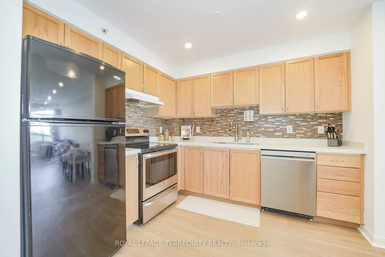 6, Dayspring, Goreway Drive Corridor, Brampton