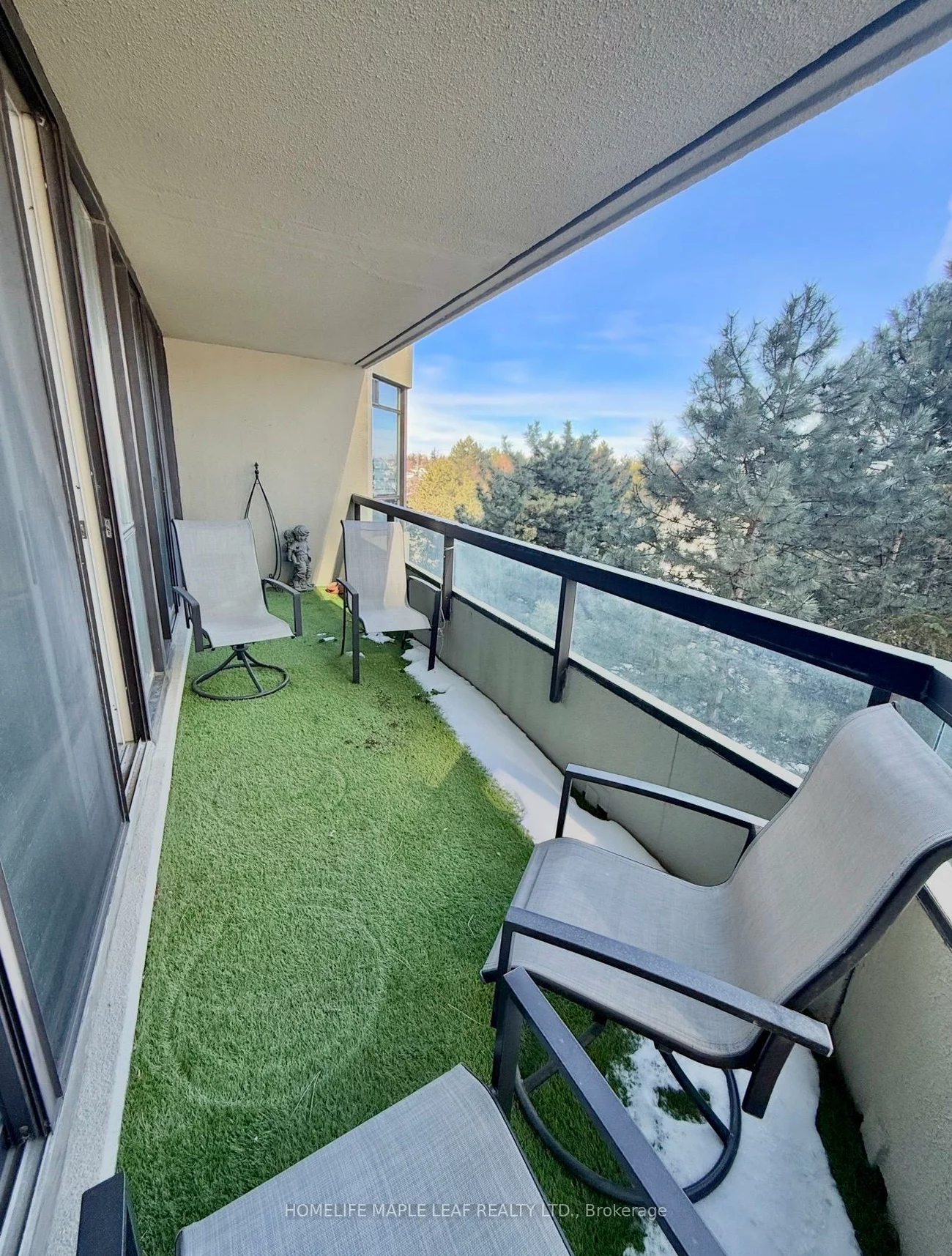 24, Hanover, Queen Street Corridor, Brampton