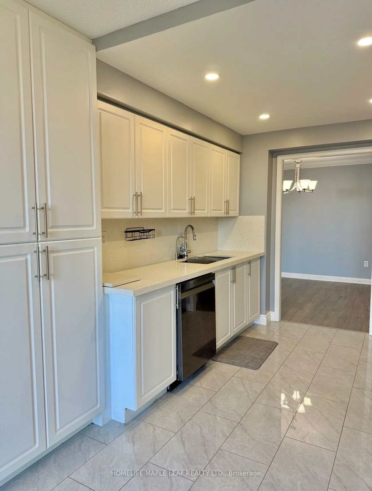 24, Hanover, Queen Street Corridor, Brampton