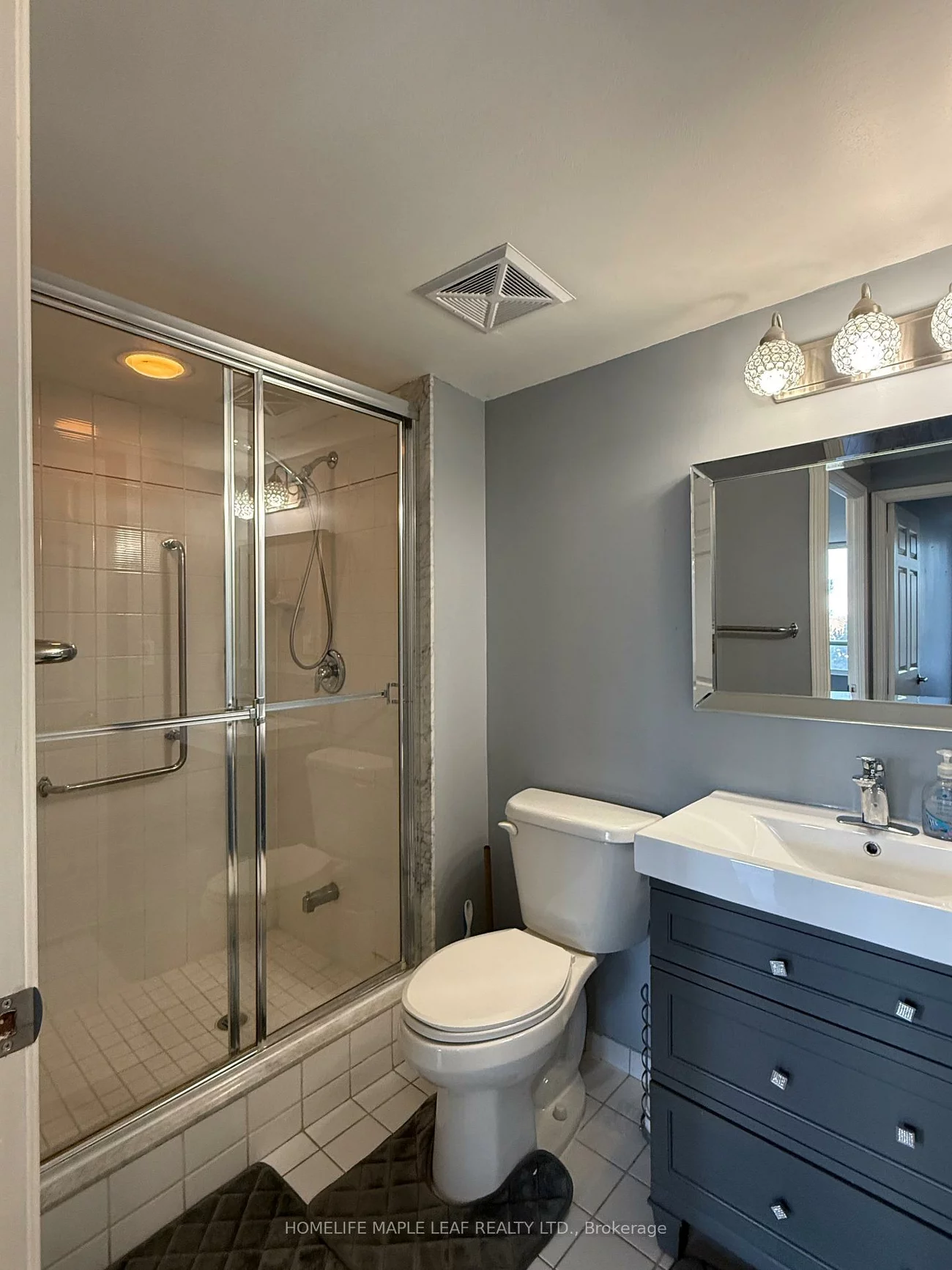 24, Hanover, Queen Street Corridor, Brampton