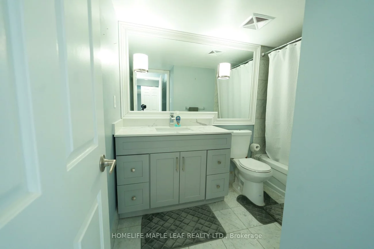 24, Hanover, Queen Street Corridor, Brampton