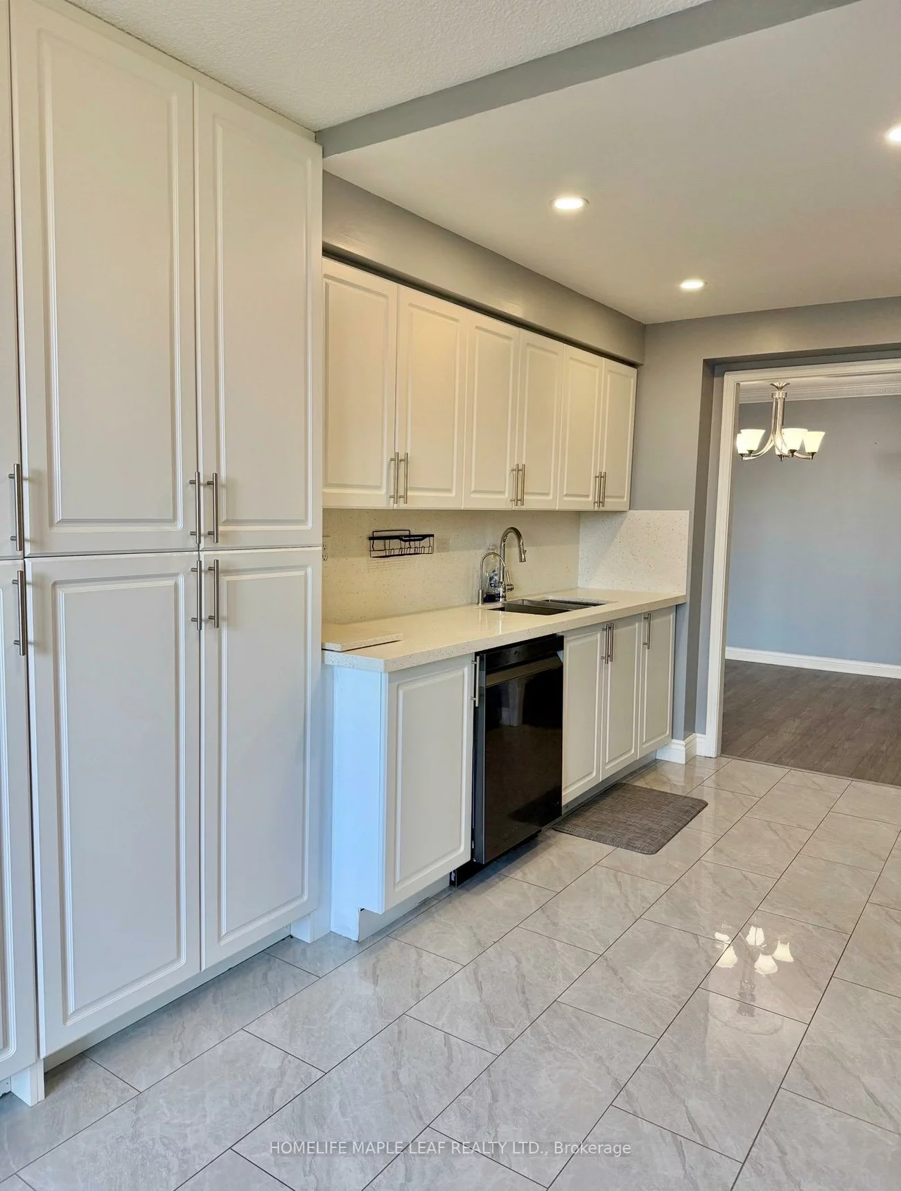 24, Hanover, Queen Street Corridor, Brampton