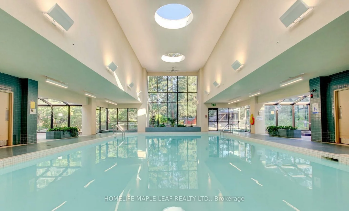 24, Hanover, Queen Street Corridor, Brampton