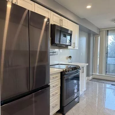 24, Hanover, Queen Street Corridor, Brampton