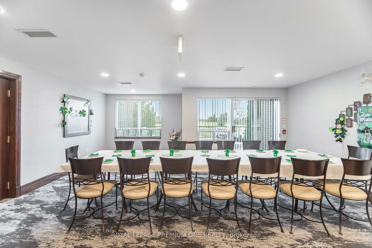 55, Via Rosedale, Sandringham-Wellington, Brampton