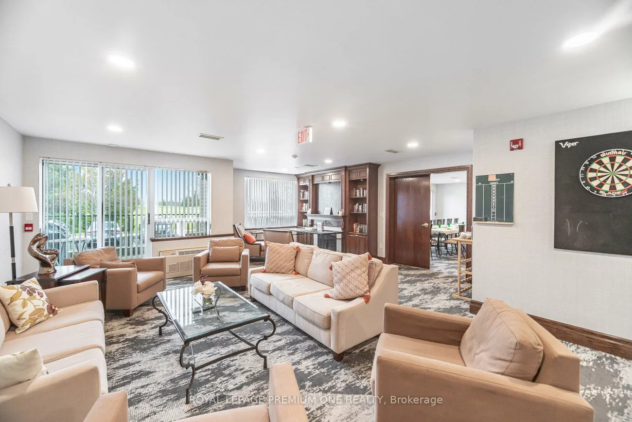 55, Via Rosedale, Sandringham-Wellington, Brampton