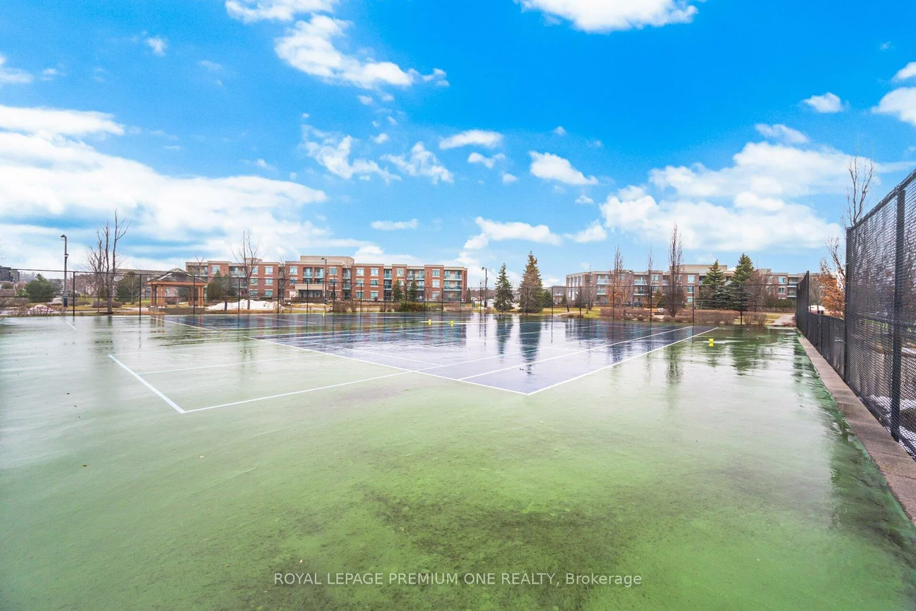 55, Via Rosedale, Sandringham-Wellington, Brampton