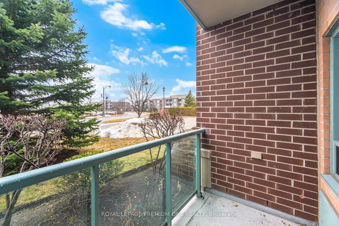 55, Via Rosedale, Sandringham-Wellington, Brampton