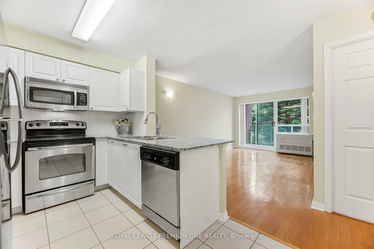 55, Via Rosedale, Sandringham-Wellington, Brampton