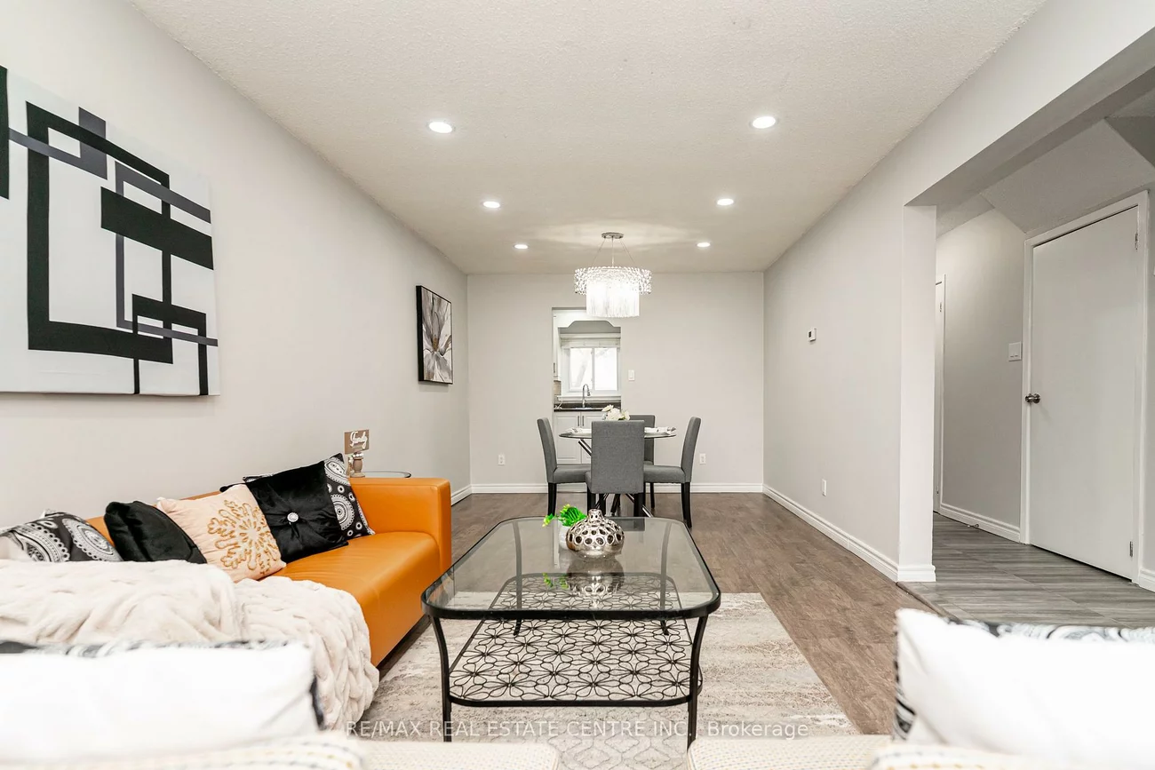 75, Mcmullen, Central Park, Brampton