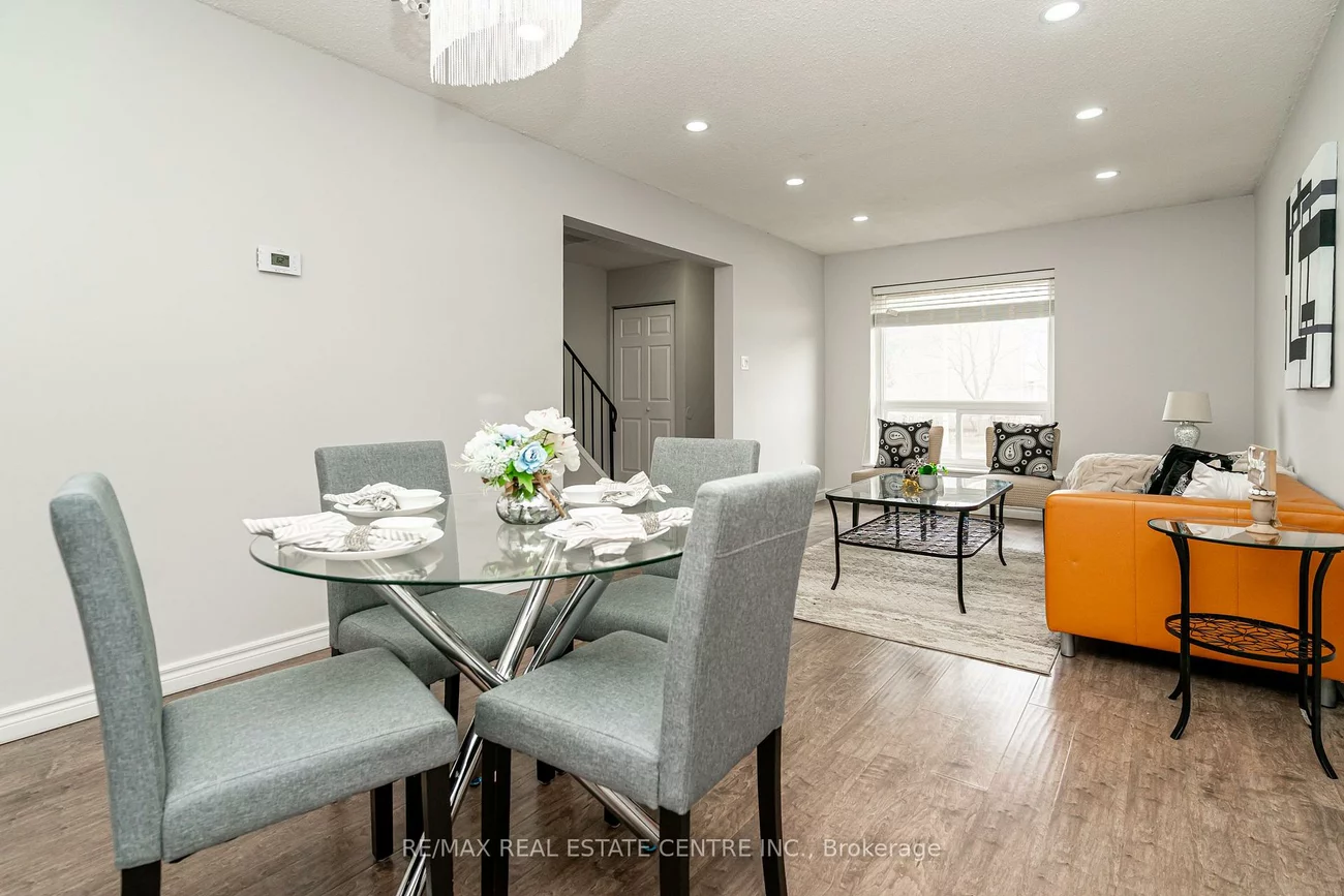 75, Mcmullen, Central Park, Brampton