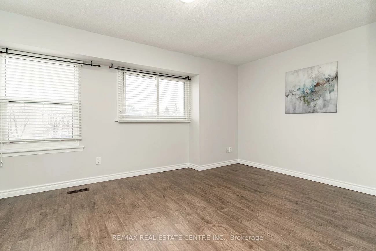 75, Mcmullen, Central Park, Brampton