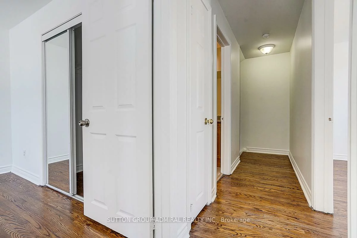 7, Town House, Brampton East, Brampton