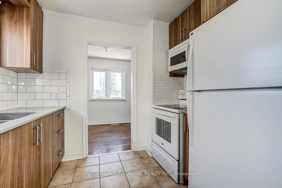 7, Town House, Brampton East, Brampton