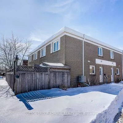 7, Town House, Brampton East, Brampton