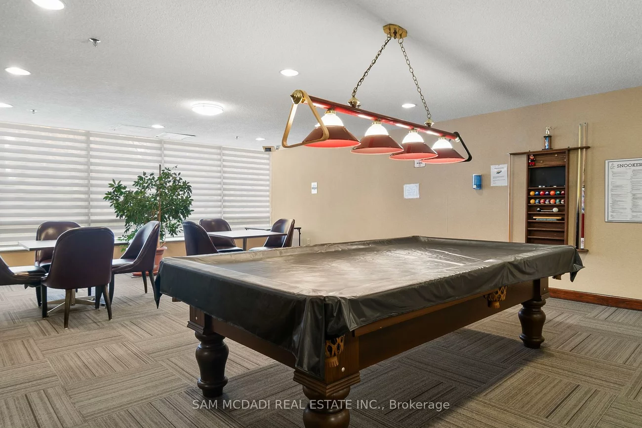 24, Hanover, Queen Street Corridor, Brampton