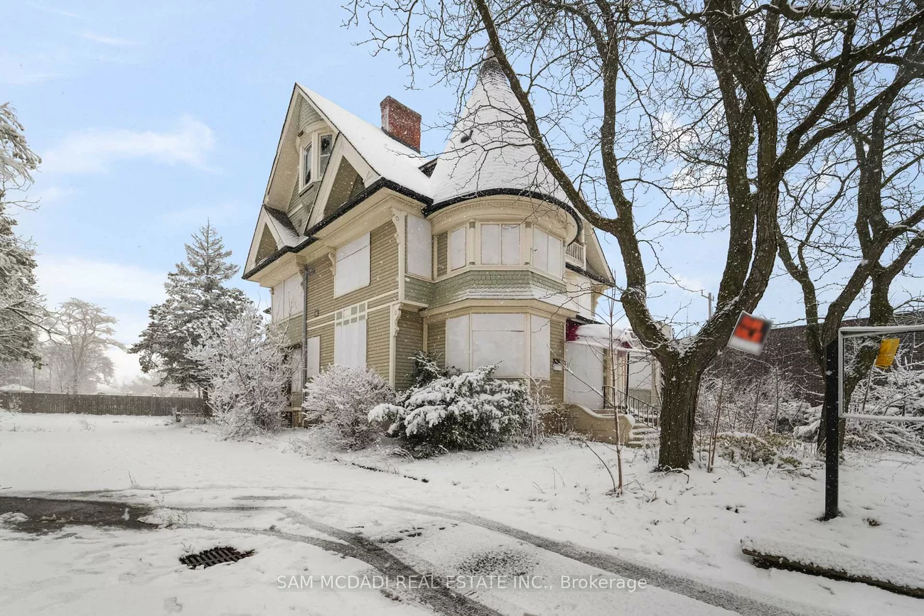 24, Hanover, Queen Street Corridor, Brampton