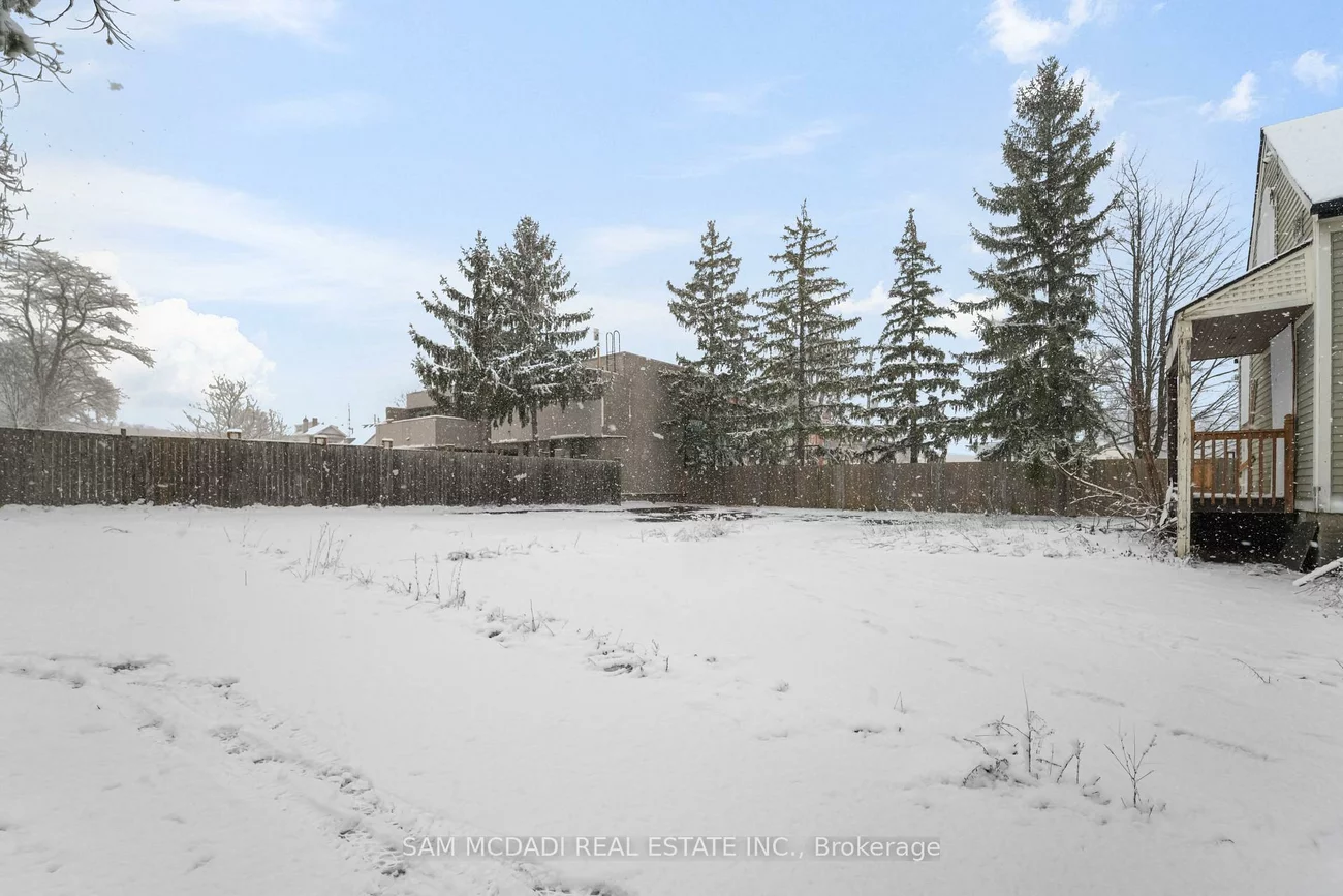 24, Hanover, Queen Street Corridor, Brampton