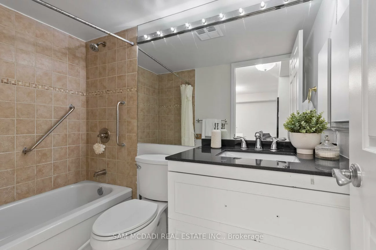 24, Hanover, Queen Street Corridor, Brampton