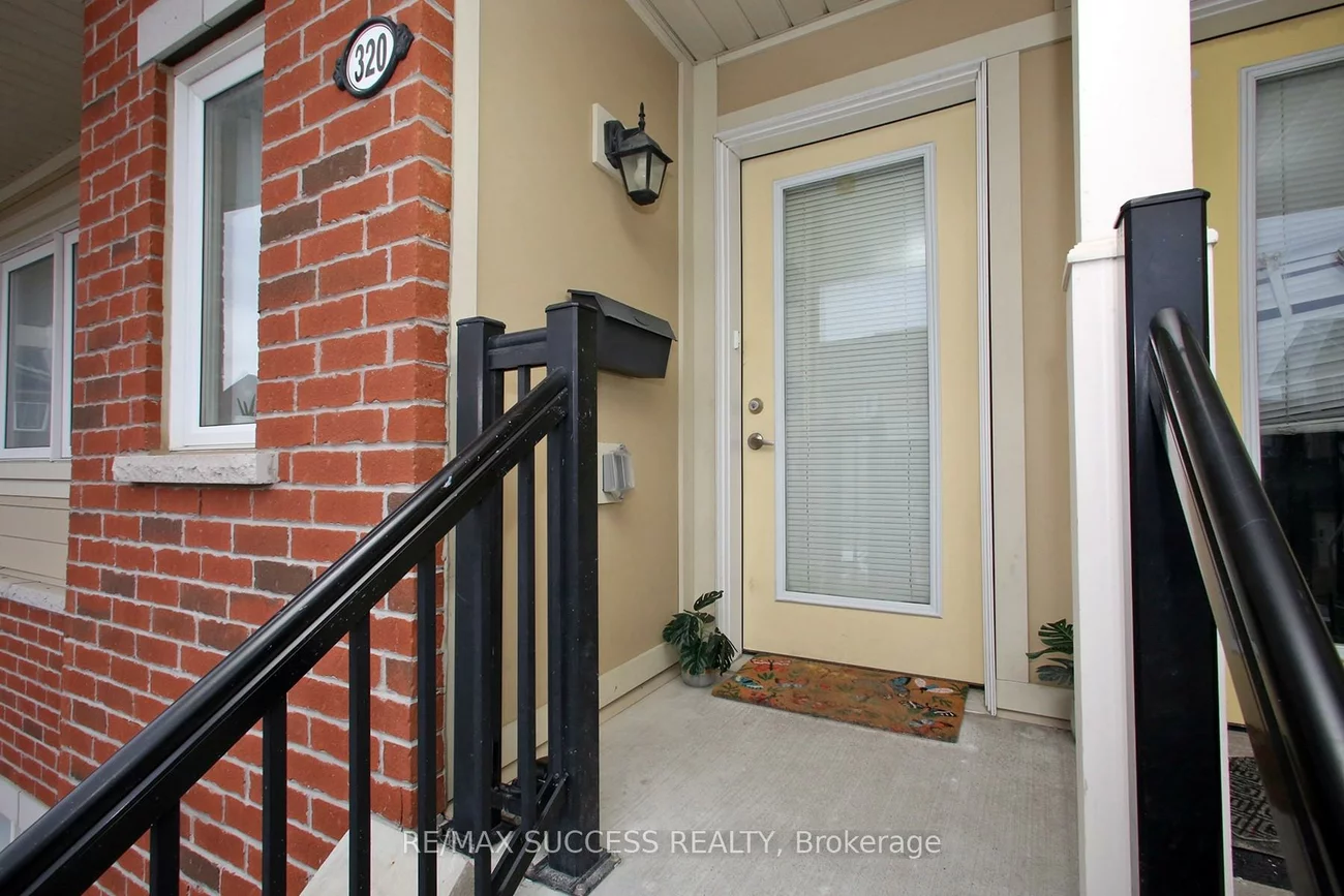 250, Sunny Meadow, Sandringham-Wellington, Brampton