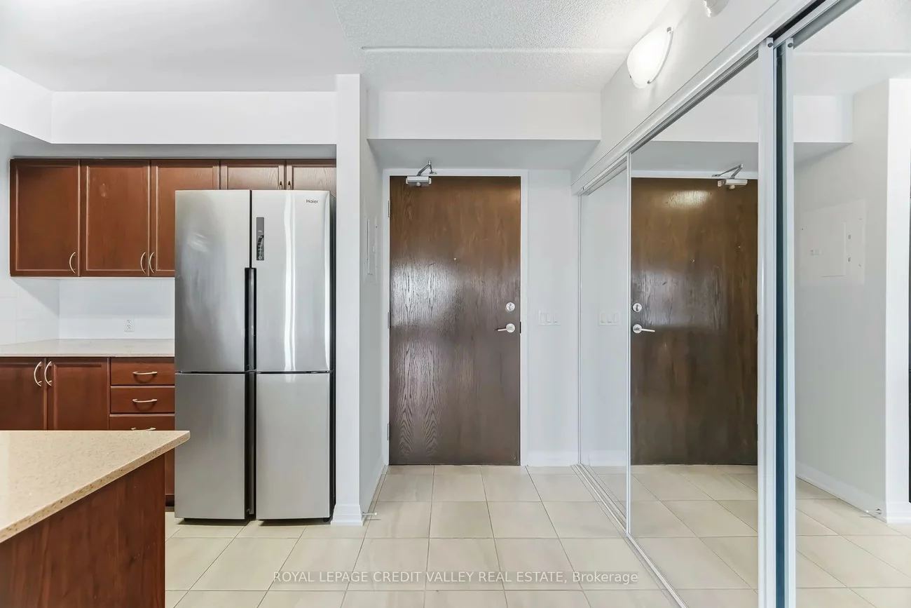 30, Via Rosedale, Sandringham-Wellington, Brampton