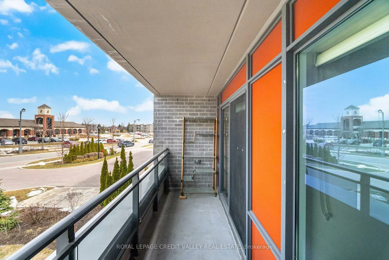 30, Via Rosedale, Sandringham-Wellington, Brampton