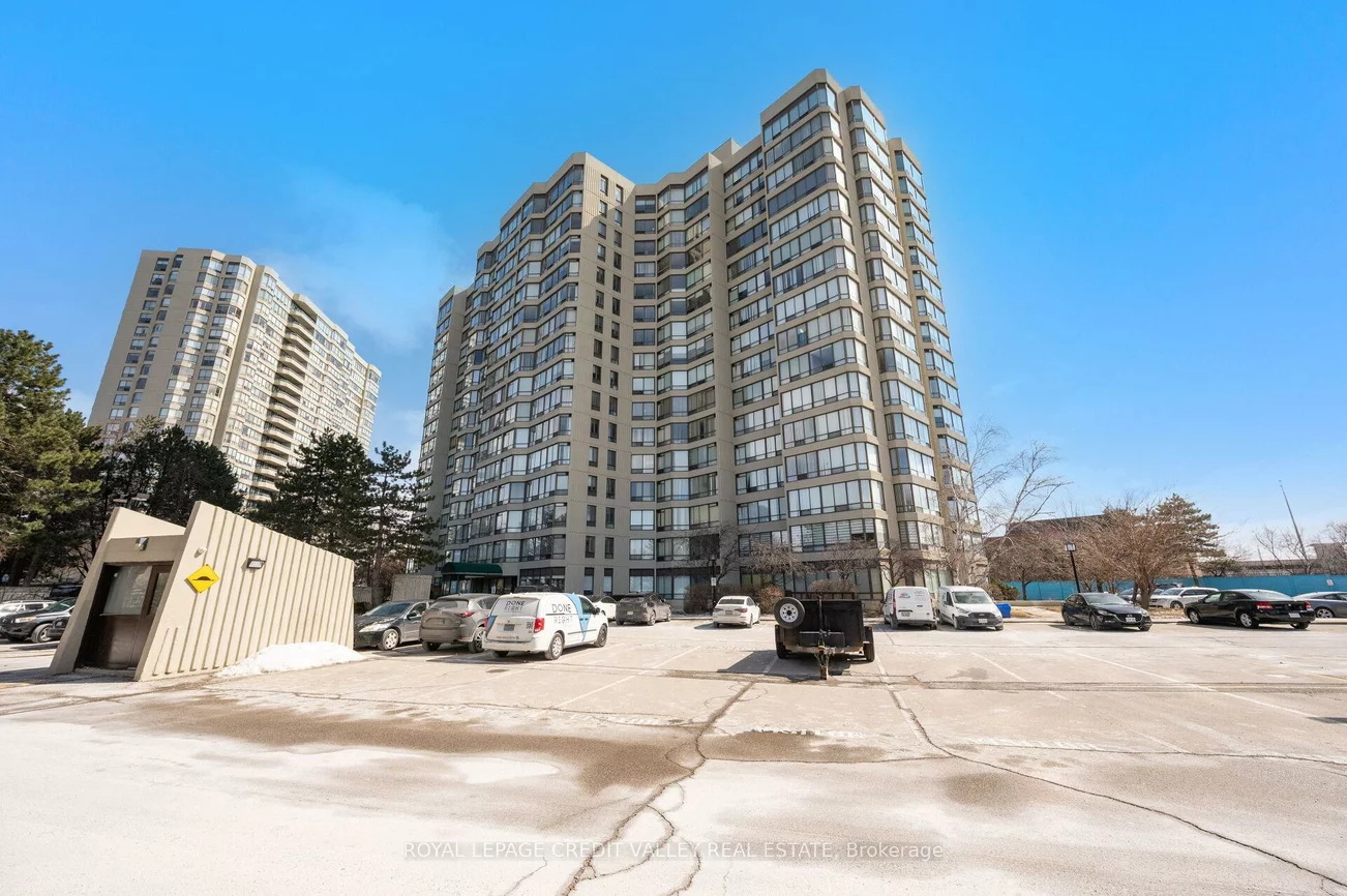 26, Hanover, Queen Street Corridor, Brampton