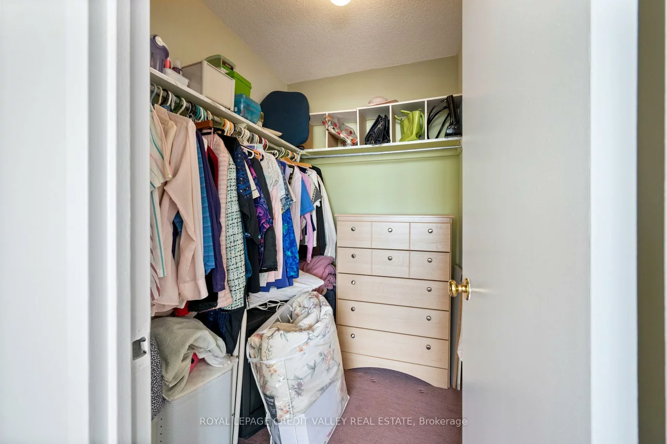 26, Hanover, Queen Street Corridor, Brampton