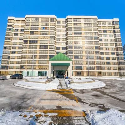 320, Mill, Brampton South, Brampton