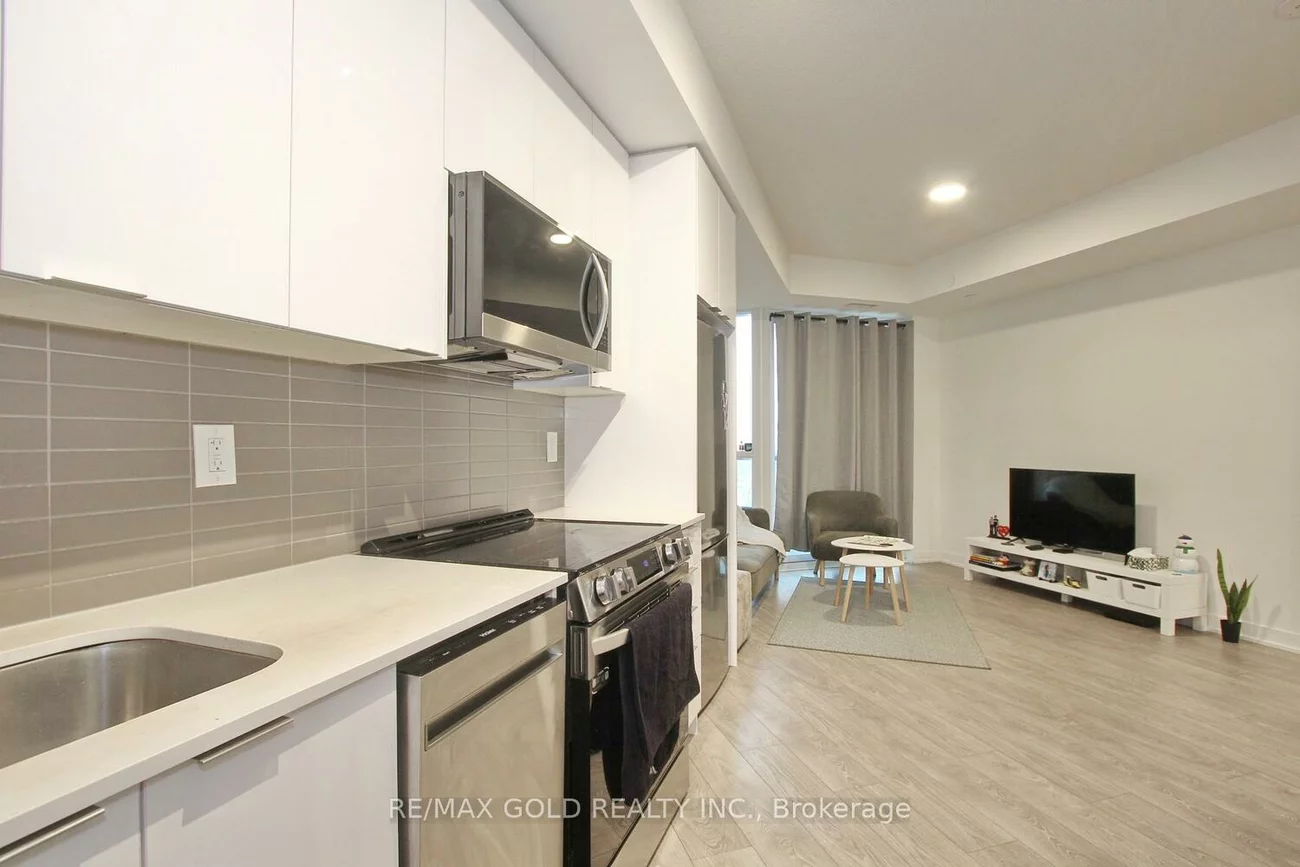 225, Malta, Fletcher's Creek South, Brampton