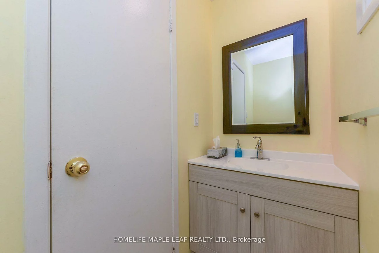 85, Enmount, Southgate, Brampton