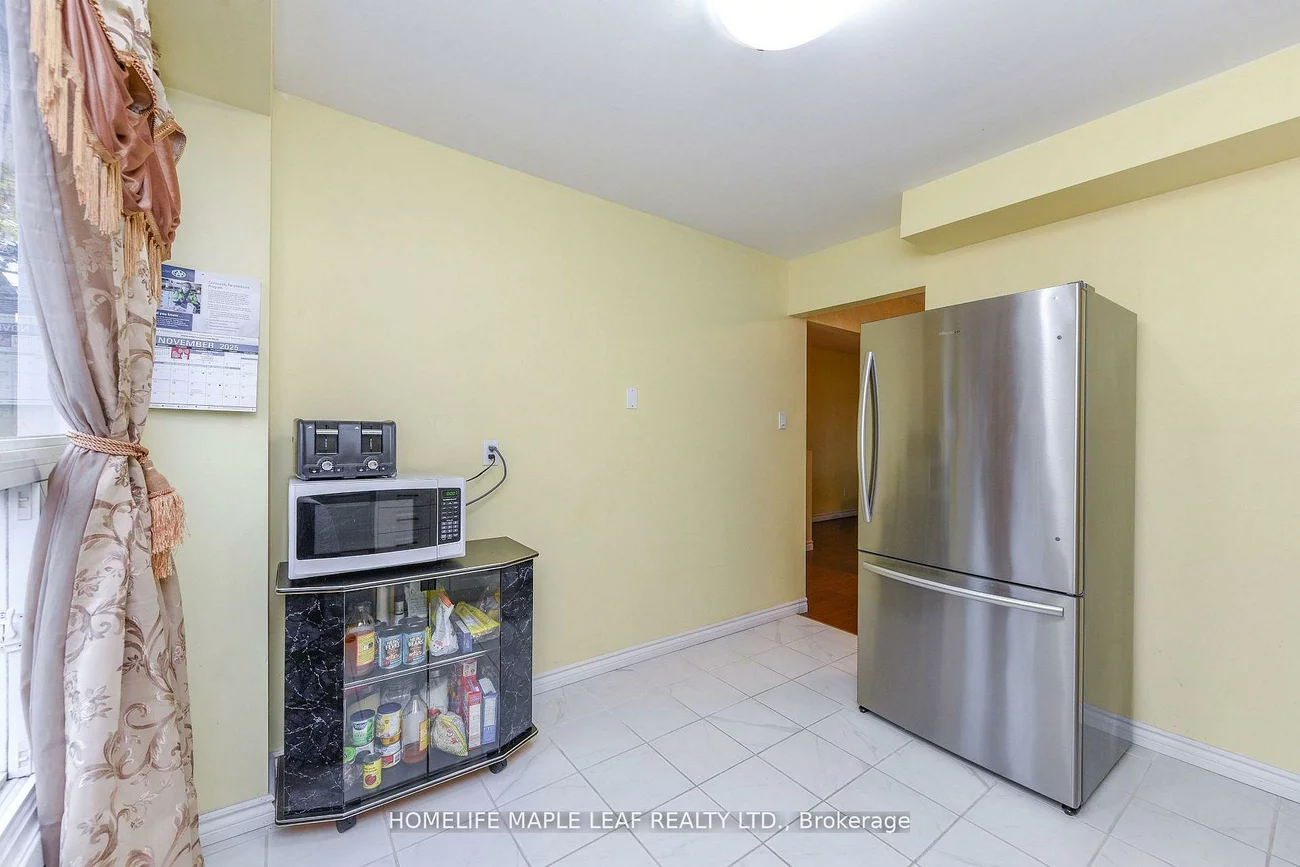 85, Enmount, Southgate, Brampton