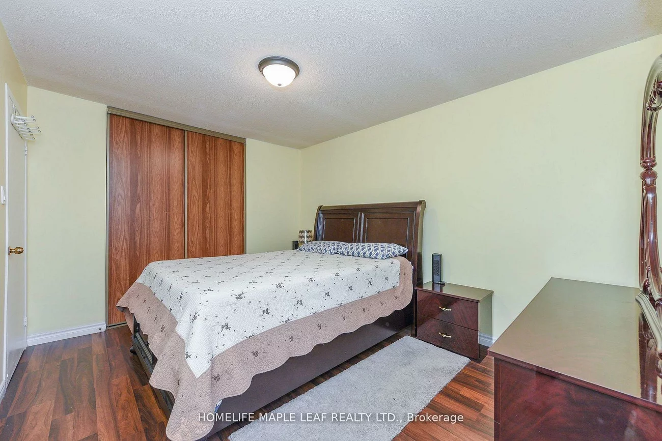 85, Enmount, Southgate, Brampton
